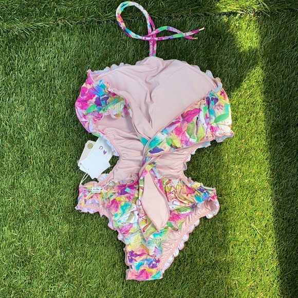 Brazilian One Piece Swimwear - Picture 2 of 5